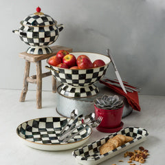 Rosy Check Baguette Dish